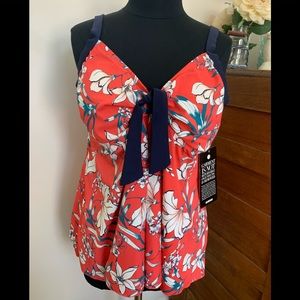 NWT Avenue Tankini Top 20W